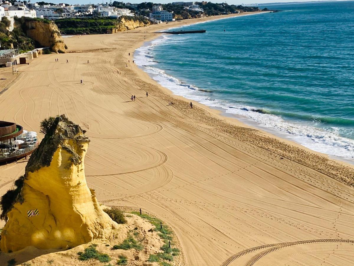 Deluxe Apartment In Albufeira Old Town, 200M Walk To Beach, Pool Parking Bagian luar foto